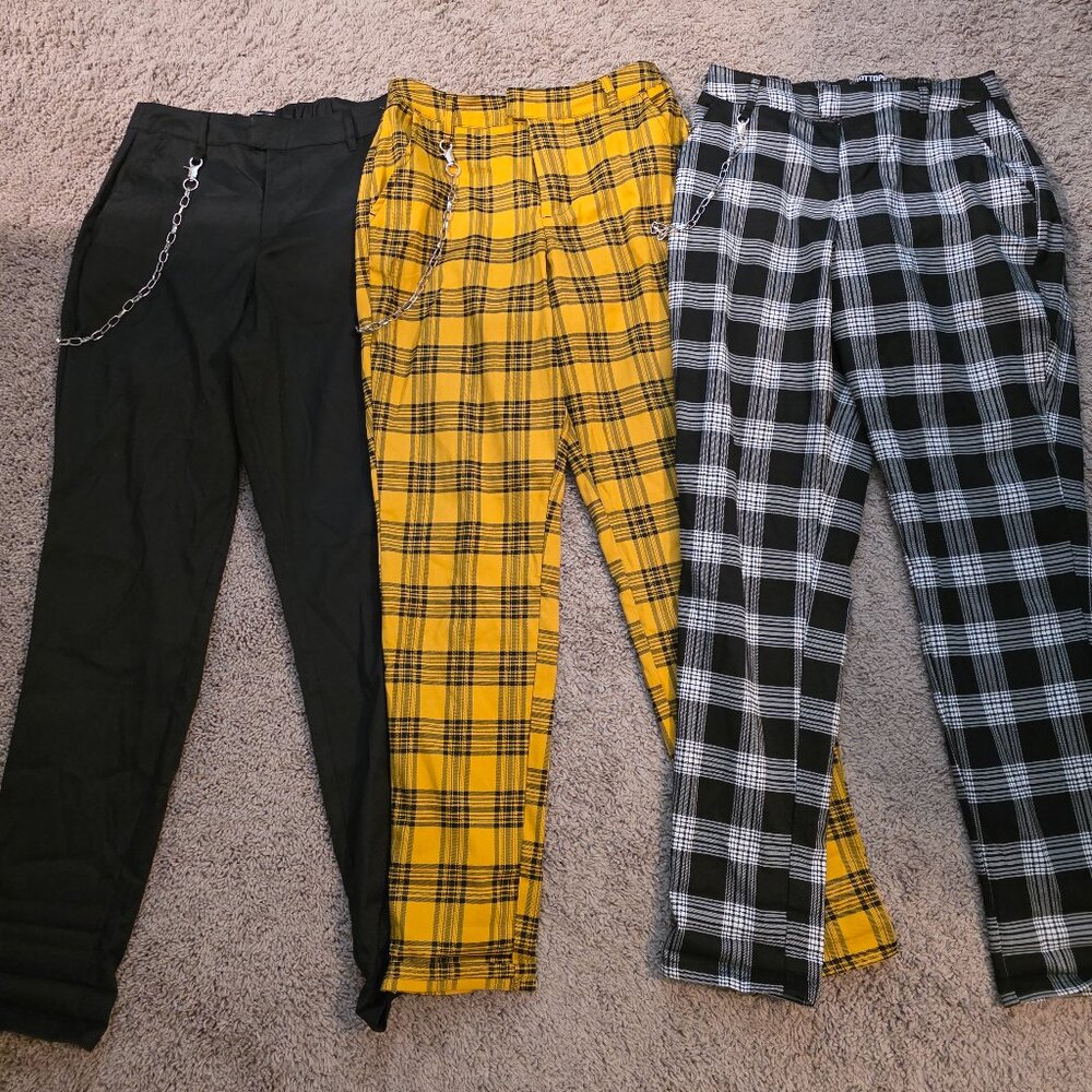 Hot Topic Black, Yellow, and Black & White Plaid Pants size Small